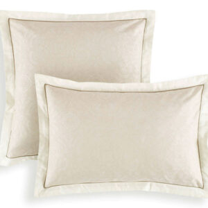 Fata de perna Descamps Leopold 65x65cm Crem