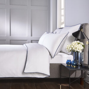 Lenjerie de pat Behrens Heritage 200x200cm 2 fete perna 50x75cm White-Navy
