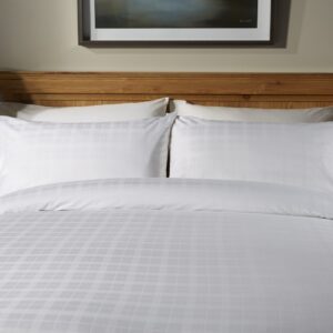 Lenjerie de pat Behrens Windowpane 230x220cm 2 fete perna 50x75cm 400TC alb